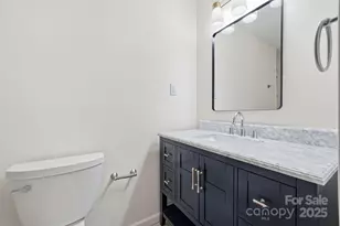 138 Kingsway Cir, Charlotte, NC 28214 - Photo 25