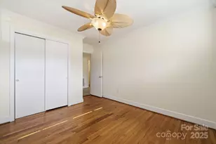 138 Kingsway Cir, Charlotte, NC 28214 - Photo 29