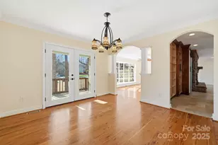 138 Kingsway Cir, Charlotte, NC 28214 - Photo 15