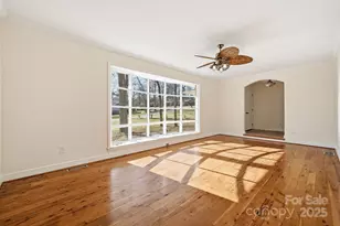 138 Kingsway Cir, Charlotte, NC 28214 - Photo 19