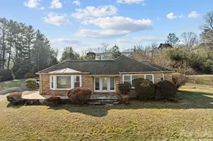 21 Edgewater Ln, Asheville, NC 28804 - Photo 5