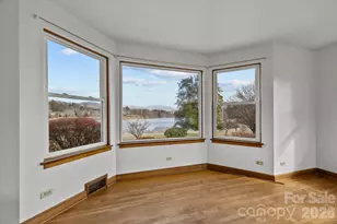 21 Edgewater Ln, Asheville, NC 28804 - Photo 33