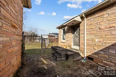 21 Edgewater Lane, Asheville, NC 28804 - Photo 15