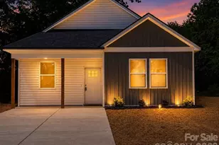 113 W Spencer St, East Spencer, NC 28039 - Photo 1