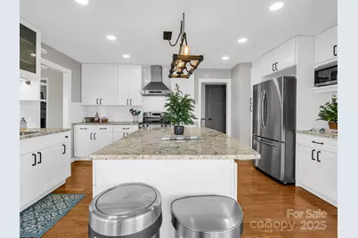 1717 Glenheath Drive, Hendersonville, NC 28791 - Photo 17