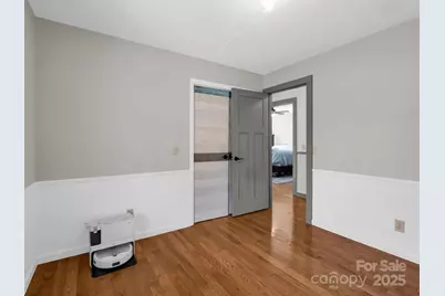 1717 Glenheath Drive, Hendersonville, NC 28791 - Photo 35