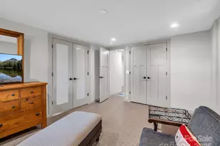 1717 Glenheath Dr, Hendersonville, NC 28791 - Photo 39