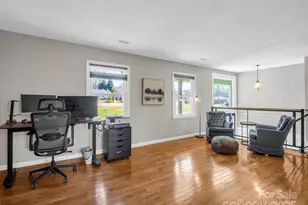 1717 Glenheath Dr, Hendersonville, NC 28791 - Photo 11