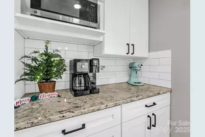 1717 Glenheath Drive, Hendersonville, NC 28791 - Photo 19