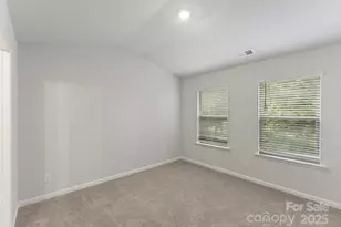 6033 King Charles Ct, Charlotte, NC 28213 - Photo 5