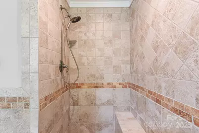 6294 Southlake Drive, Hickory, NC 28601 - Photo 27