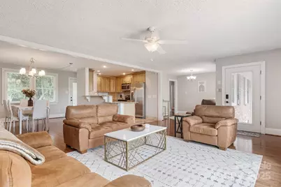 6294 Southlake Drive, Hickory, NC 28601 - Photo 5