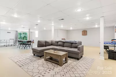 6294 Southlake Drive, Hickory, NC 28601 - Photo 33