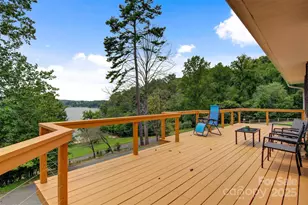 6294 Southlake Dr, Hickory, NC 28601 - Photo 3