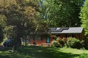 113 Vina Pl, Mount Holly, NC 28120 - Photo 1