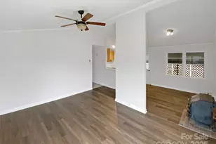 185 Crosswhite Ln, Statesville, NC 28625 - Photo 13