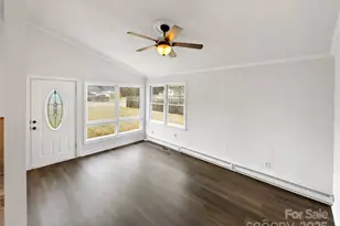 185 Crosswhite Ln, Statesville, NC 28625 - Photo 3