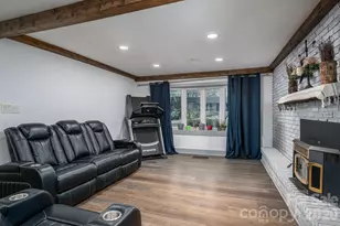 606 Huss St, Lincolnton, NC 28092 - Photo 5