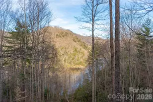 100 Saddle Notch Ln, Tuckasegee, NC 28783 - Photo 31