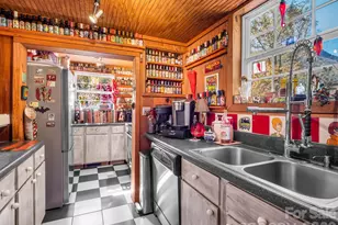 712 Main St, Chimney Rock, NC 28720 - Photo 15