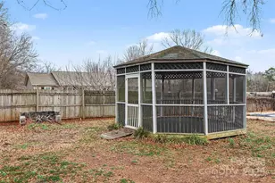 119 Moore Dr, Gastonia, NC 28056 - Photo 23