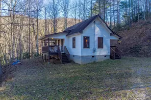 109 Hog Cove Rd, Sylva, NC 28779 - Photo 3