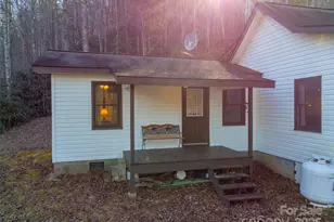 109 Hog Cove Rd, Sylva, NC 28779 - Photo 33