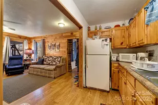 109 Hog Cove Rd, Sylva, NC 28779 - Photo 17