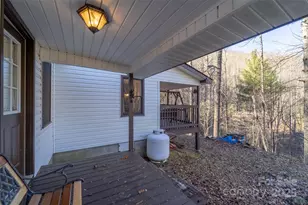 109 Hog Cove Rd, Sylva, NC 28779 - Photo 11