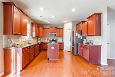 13708 Sunrise View Drive, Charlotte, NC 28278 - Photo 11