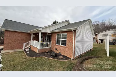 1140 Stephenson Court, Lenoir, NC 28645 - Photo 5