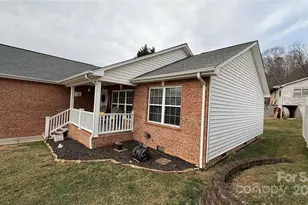 1140 Stephenson Ct, Lenoir, NC 28645 - Photo 5