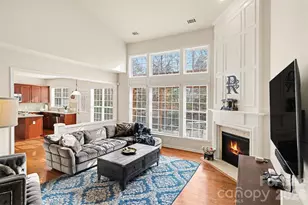 4492 Huntingdon Dr, Fort Mill, SC 29707 - Photo 3