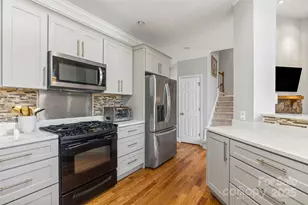 30 Winged Foot Ct, Spartanburg, SC 29306 - Photo 11