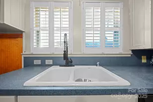 225 Wilson St, Albemarle, NC 28001 - Photo 11