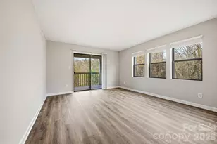 1605 Abbey Cir, Asheville, NC 28805 - Photo 19