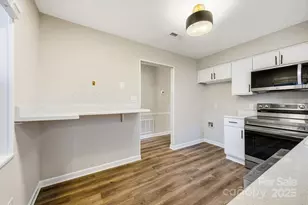 1605 Abbey Cir, Asheville, NC 28805 - Photo 9