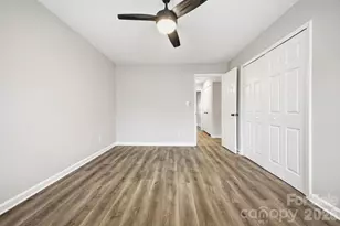 1605 Abbey Cir, Asheville, NC 28805 - Photo 17