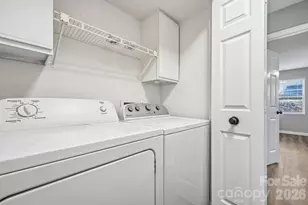 1605 Abbey Cir, Asheville, NC 28805 - Photo 29