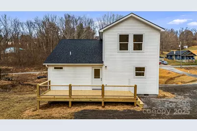 382 Holtzclaw Street, Canton, NC 28716 - Photo 3