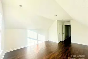 3749 Dashiel Dr, Charlotte, NC 28262 - Photo 5