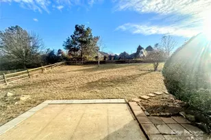 3749 Dashiel Dr, Charlotte, NC 28262 - Photo 3