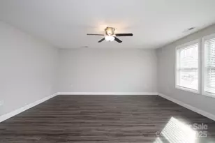 11 Shadowlawn Dr, Asheville, NC 28806 - Photo 9