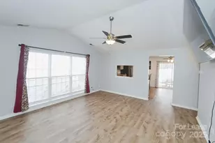 1542 Rumstone Ln, Charlotte, NC 28262 - Photo 5