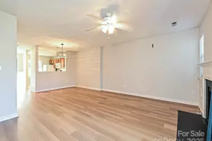 9305 Four Mile Crk Rd, Charlotte, NC 28277 - Photo 7