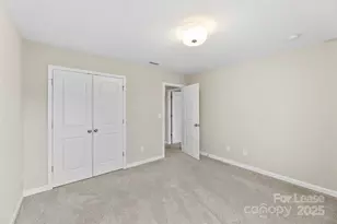 8562 River Ridge Dr, Charlotte, NC 28213 - Photo 23