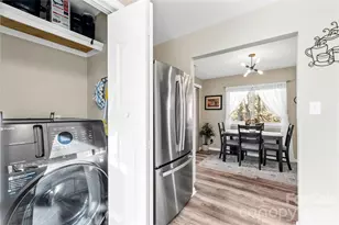 911 Sardis Cove Dr, Charlotte, NC 28270 - Photo 25