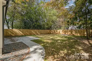 2104 St Mark St, Charlotte, NC 28216 - Photo 5