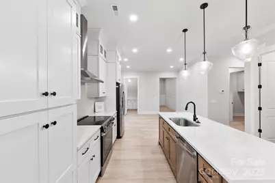 551 Perry Road, Troutman, NC 28166 - Photo 9