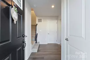 2016 Tupelo Grv Ln, Gastonia, NC 28054 - Photo 5